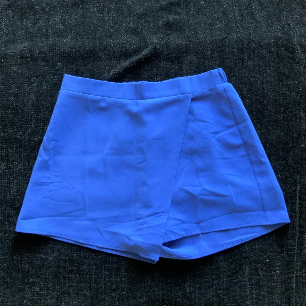 Envelope shorts